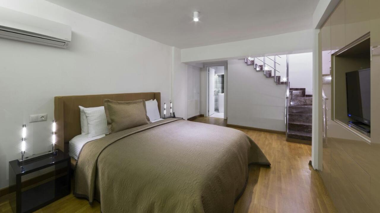 The Place Suites By Cey Istanboel Buitenkant foto